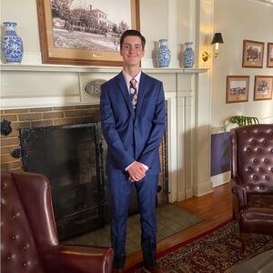 Express Men Suit in Marine Blue, Jacket 39L /39L , Pants 31 x32